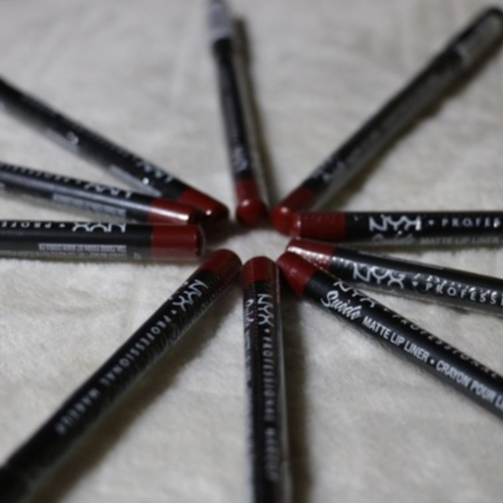 3/$12 NYX Suede Matte Lip Liner - Spicy Red Lip Liner Pencil